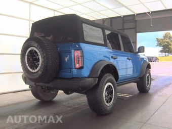 2022 Ford Bronco Badlands Advanced - miniatura 4