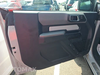 2022 Ford Bronco Base - miniatura 9