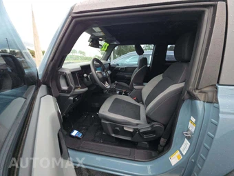 2022 Ford Bronco Base - miniatura 6