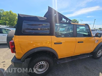 2022 Ford Bronco Base - miniatura 3