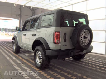 2022 Ford Bronco Base - miniatura 6