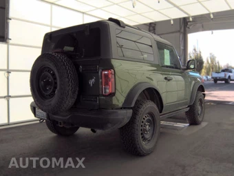 2022 Ford Bronco Black Diamond - miniatura 4
