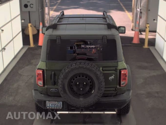 2022 Ford Bronco Black Diamond - miniatura 5