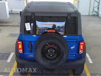 2022 Ford Bronco Black Diamond - miniatura 5