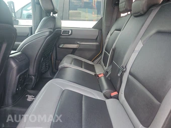 2022 Ford Bronco Black Diamond - miniatura 13