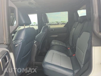 2022 Ford Bronco Black Diamond - miniatura 13