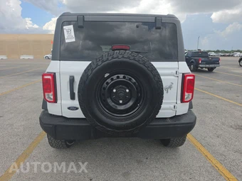 2022 Ford Bronco Black Diamond - miniatura 5