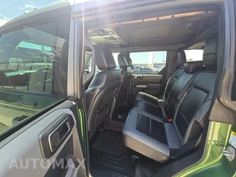 2022 Ford Bronco Black Diamond - miniatura 13