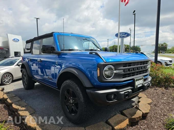 2022 Ford Bronco Black Diamond - miniatura 4