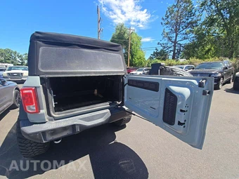 2022 Ford Bronco Black Diamond - miniatura 14