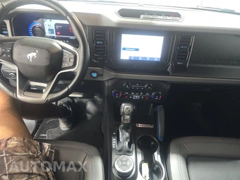 2022 Ford Bronco Black Diamond - miniatura 11