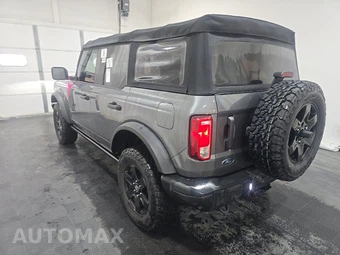 2022 Ford Bronco Black Diamond - miniatura 6