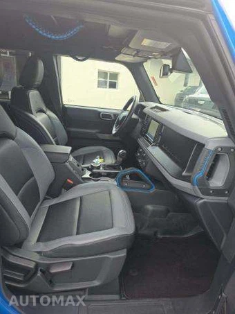 2022 Ford Bronco Black Diamond - miniatura 19