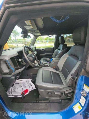 2022 Ford Bronco Black Diamond - miniatura 7
