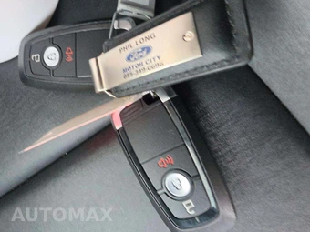 2022 Ford Bronco Black Diamond - miniatura 5