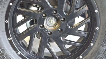 2022 Ford Bronco Black Diamond - miniatura 27