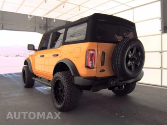 2022 Ford Bronco Black Diamond - miniatura 6
