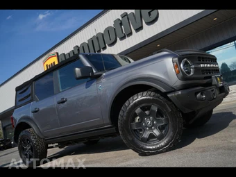 2022 Ford Bronco Black Diamond Advanced - miniatura 1