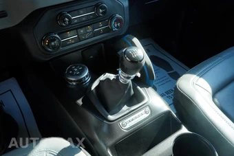 2022 Ford Bronco Black Diamond Advanced - miniatura 38