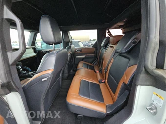 2022 Ford Bronco Outer Banks - miniatura 13