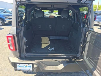 2022 Ford Bronco Outer Banks - miniatura 11