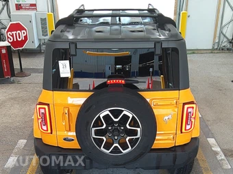 2022 Ford Bronco Outer Banks - miniatura 5