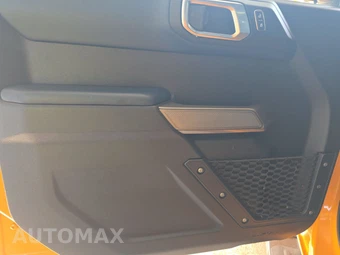 2022 Ford Bronco Outer Banks - miniatura 9