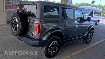 2022 Ford Bronco Outer Banks - miniatura 4