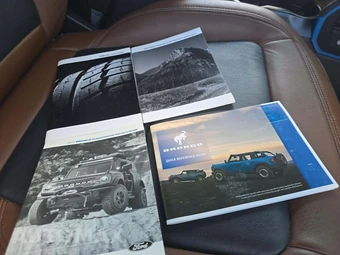 2022 Ford Bronco Outer Banks - miniatura 21