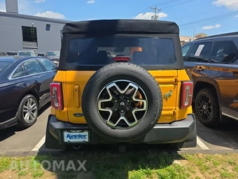 2022 Ford Bronco Outer Banks - miniatura 5