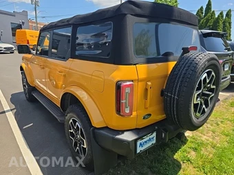 2022 Ford Bronco Outer Banks - miniatura 6