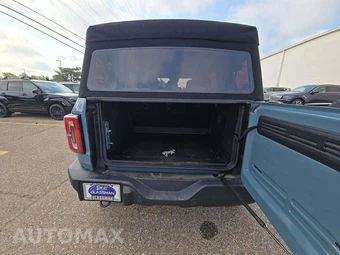 2022 Ford Bronco Outer Banks - miniatura 11