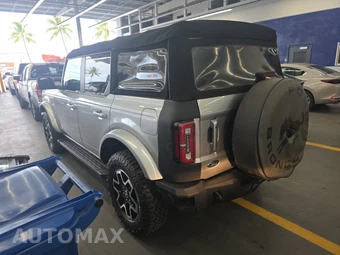 2022 Ford Bronco Outer Banks - miniatura 6