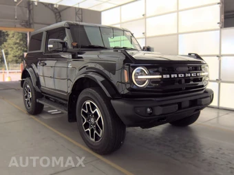 2022 Ford Bronco Outer Banks Advanced - miniatura 3