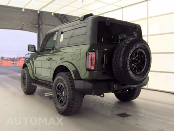 2022 Ford Bronco Outer Banks Advanced - miniatura 6