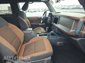 2022 Ford Bronco Outer Banks Advanced - miniatura 8