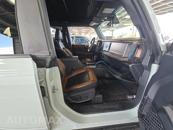 2022 Ford Bronco Outer Banks Advanced - miniatura 8