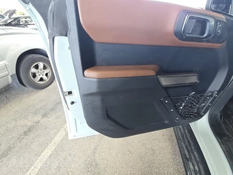 2022 Ford Bronco Outer Banks Advanced - miniatura 9