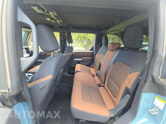 2022 Ford Bronco Outer Banks Advanced - miniatura 13