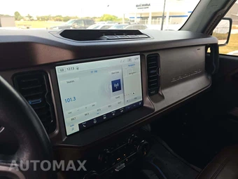 2022 Ford Bronco Outer Banks Advanced - miniatura 10