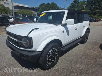 2022 Ford Bronco Outer Banks Advanced