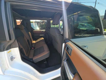 2022 Ford Bronco Outer Banks Advanced - miniatura 16