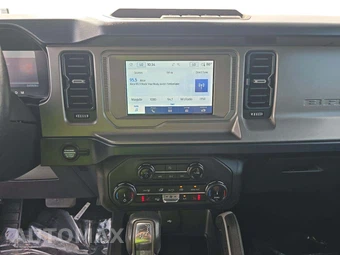 2022 Ford Bronco Outer Banks Advanced - miniatura 7