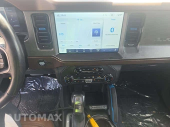 2022 Ford Bronco Outer Banks Advanced - miniatura 10
