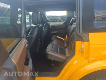 2022 Ford Bronco Outer Banks Advanced - miniatura 13