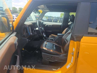 2022 Ford Bronco Outer Banks Advanced - miniatura 6