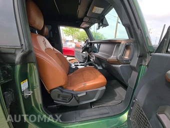 2022 Ford Bronco Outer Banks Advanced - miniatura 18