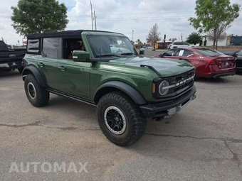 2022 Ford Bronco Outer Banks Advanced - miniatura 4