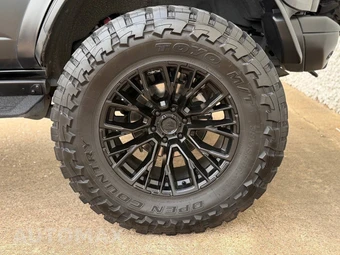 2022 Ford Bronco Raptor Advanced - miniatura 40