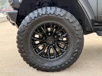 2022 Ford Bronco Raptor Advanced - miniatura 41